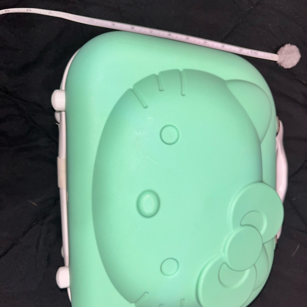 Mint Green Hello Kitty Handbag - Picture 4 of 5
